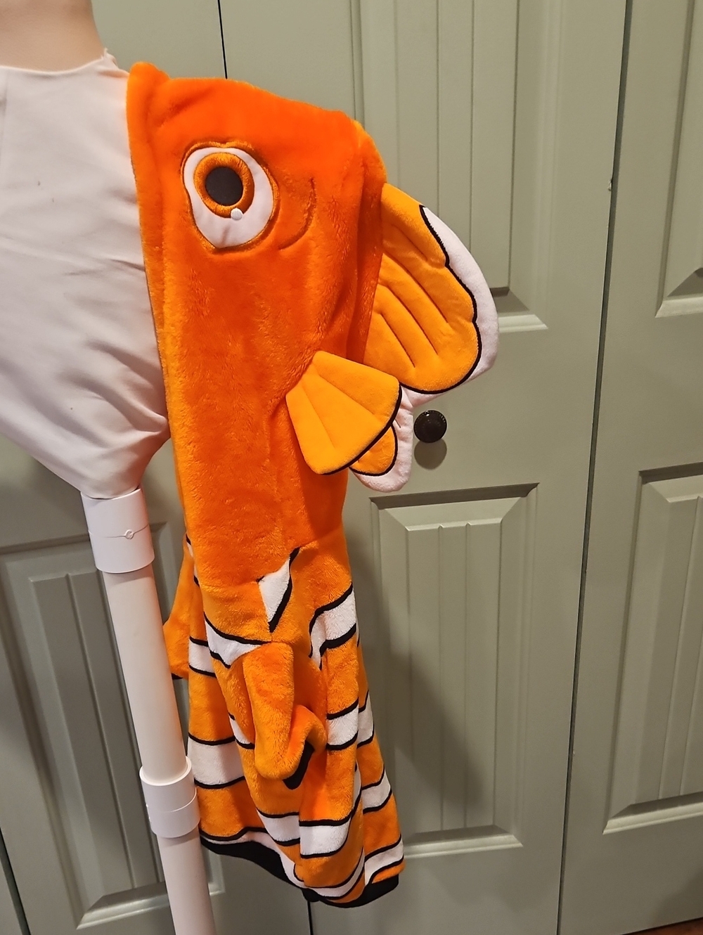 Plush Orange Clownfish Hooded Pet Costume/Clothes
